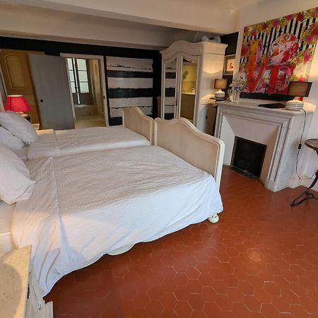 Les Chapeliers Bed & Breakfast Claviers Exterior foto